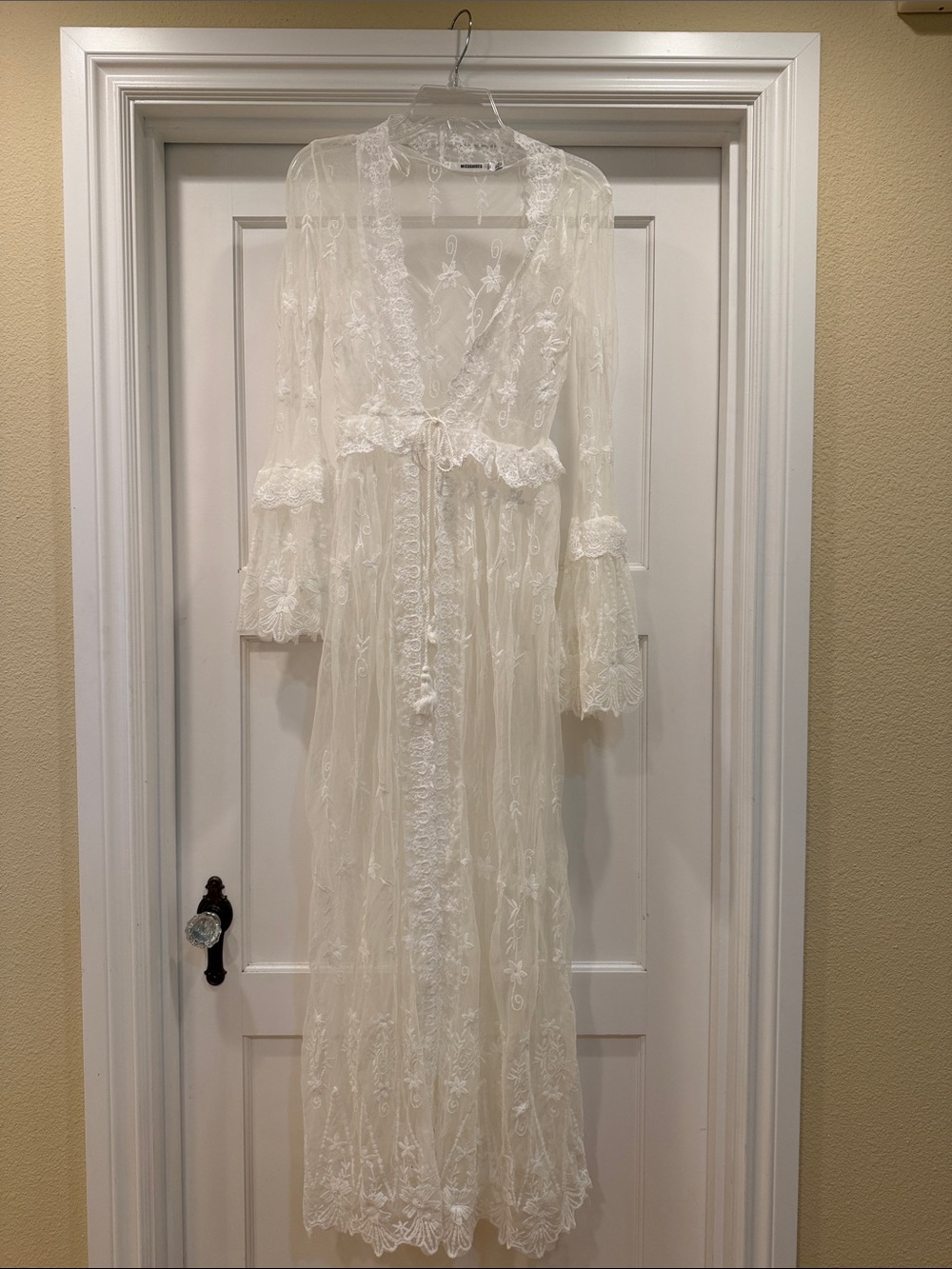 Missguided+ Sheer Lace Maxi Duster in soft white